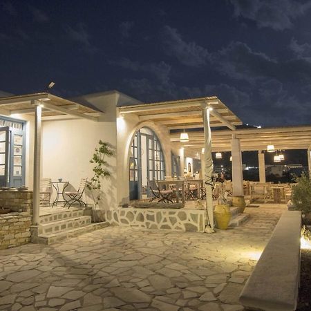 איוס חורה Glaros Hotel מראה חיצוני תמונה