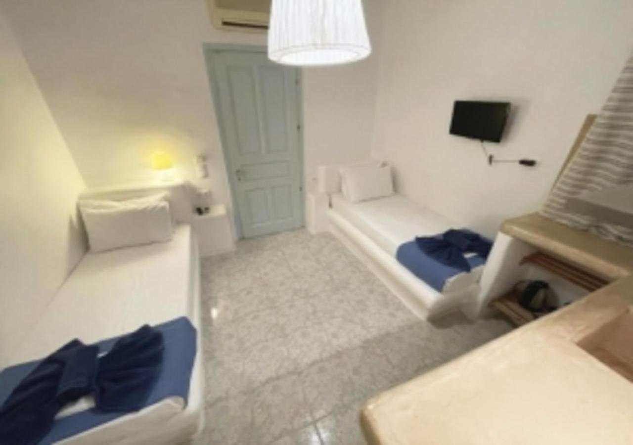 איוס חורה Glaros Hotel מראה חיצוני תמונה