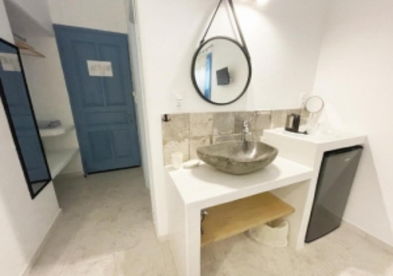 איוס חורה Glaros Hotel מראה חיצוני תמונה