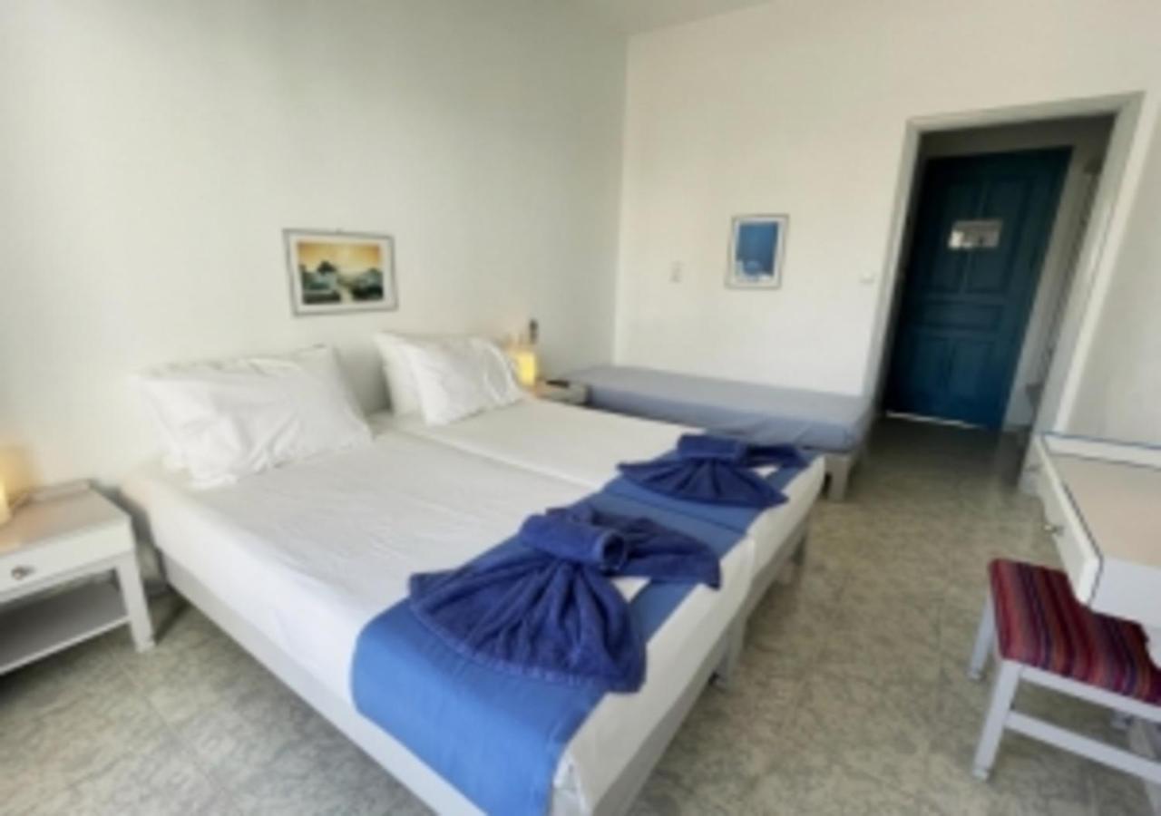 איוס חורה Glaros Hotel מראה חיצוני תמונה